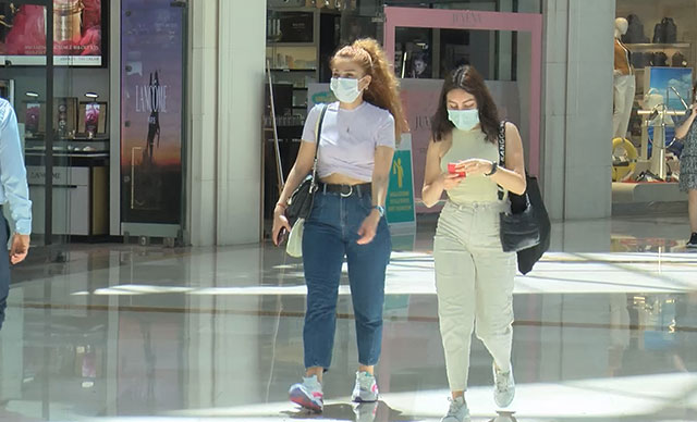 AVM’leri ziyaret süresi 45 dakikaya düştü