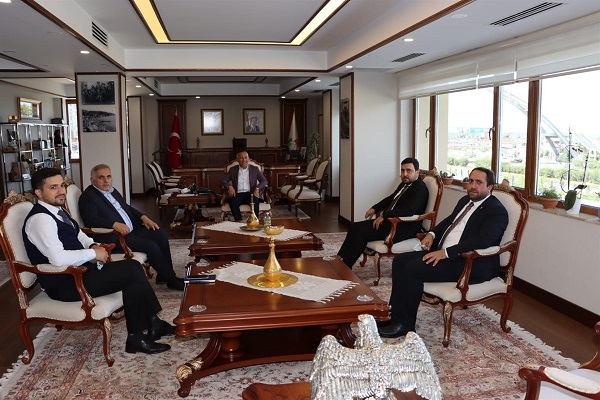 Ak Parti Yerel Yönetimler Başkan Yardımcısı Ali İnci, Vali Kemal Çeber’i Ziyaret Etti
