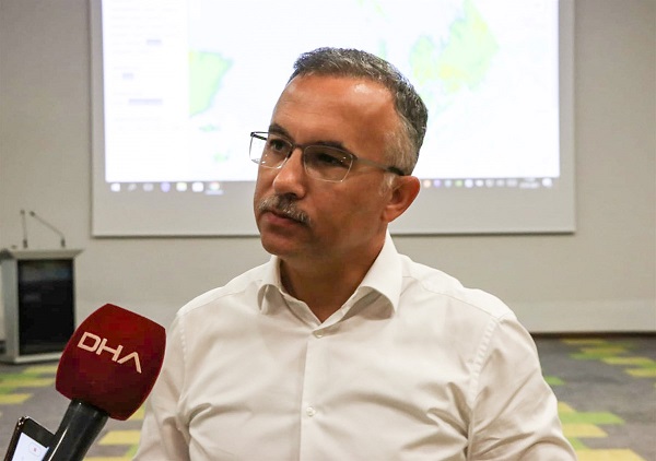 Rize Valisi Kemal Çeber ”Tüm Kurumlarımızla Birlikte Gereken Tüm Tedbirleri Aldık”
