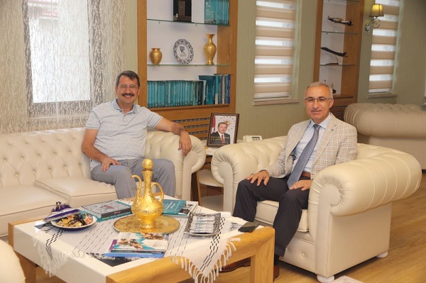 Rektör Karaman’a Mevkidaşından Ziyaret