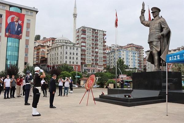 30 Ağustos Zafer Bayramının 99. Yıl Dönümü Coşkuyla Kutlandı