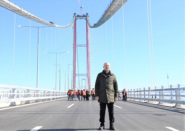 Ulaştırma ve Altyapı Bakanı Adil KARAİSMAİLOĞLU: MEGA PROJE 1915 ÇANAKKALE KÖPRÜSÜ’NDEN ÜRETİME 5.3 MİLYAR AVRO’LUK KATKI SAĞLANACAK