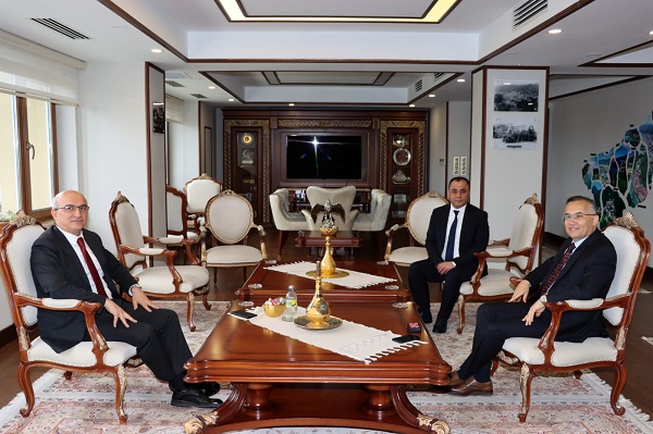 Bakan Yardımcısı Şensoy’dan Vali Çeber’e Ziyaret