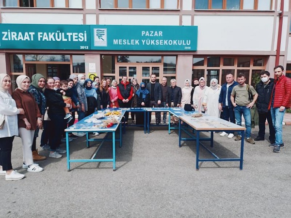 RTEÜ Pazar Meslek Yüksekokulu’nda Ata Tohum Takas Etkinliği Düzenlendi