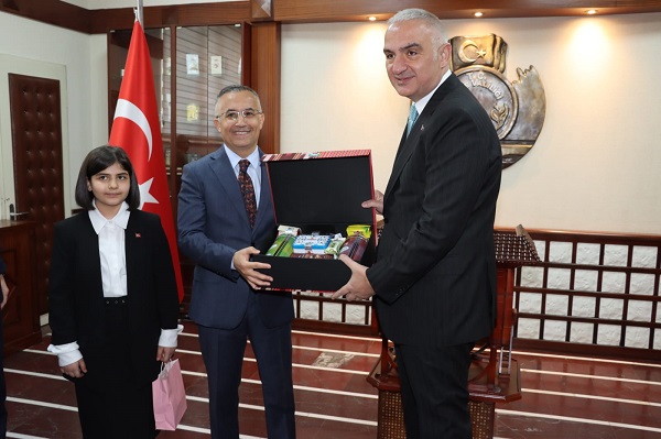 Bakan Ersoy’un Rize Valiliği Ziyareti