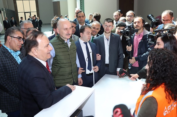 Ulaştırma ve Altyapı Bakanı Adil Karaismailoğlu, Rize-Artvin Havalimanını Engelli Vatandaşlarımızla Birlikte İnceledi