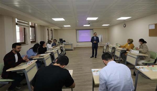 Rize’de “Eğitici Eğitim” programı düzenleniyor