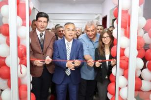 Vali Çeber, Fındıklı İlçesinde İncelemelerde Bulunarak Açılışlar Gerçekleştirdi
