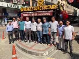 İl Başkanı Özçelik, Merkez Güneysu Taksi Durağında Şoförler İle Kahvaltı Yaptı