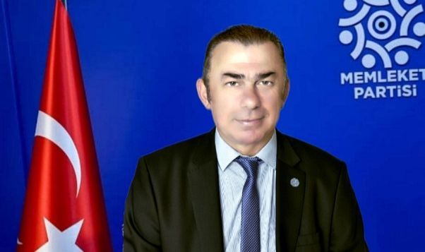 Rize İl Başkanı Bayrak depremzedeler için kan bağışında bulundu!
