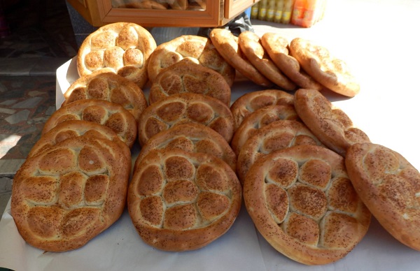 Rize’de ramazan pidesi fiyatı belirlendi