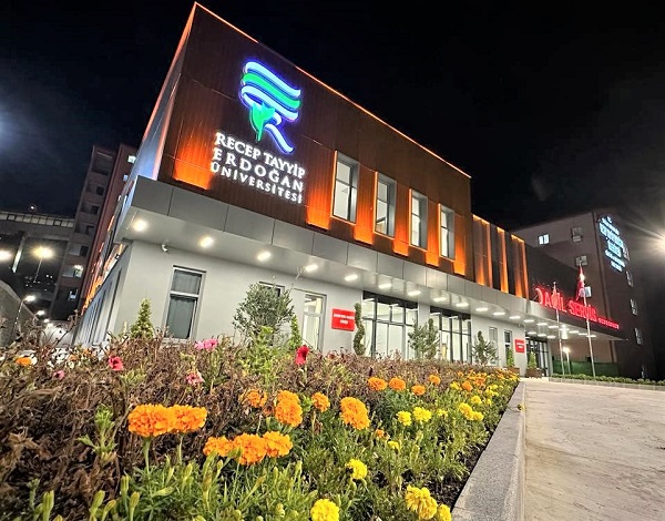 RTEÜ EĞİTİM VE ARAŞTIRMA HASTANESİ YENİ ACİL SERVİSİ HİZMETE GİRDİ