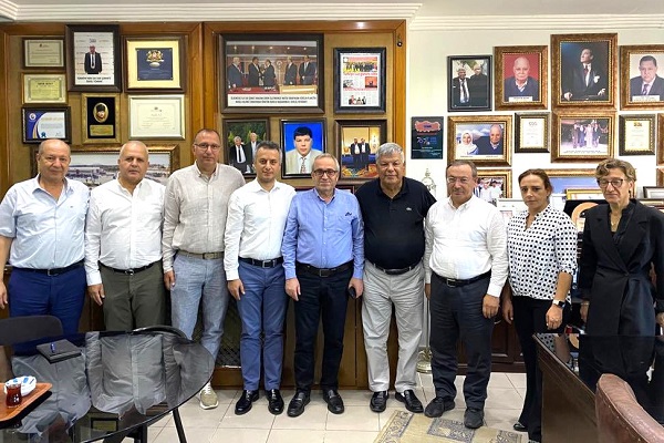 ÇAYKUR GENEL MÜDÜRÜ ALİM’DEN EGE BÖLGESİNDE SAHA ÇALIŞMASI