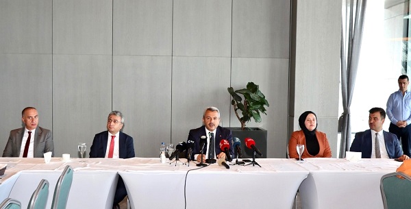 RİZE VALİSİ BAYDAŞ: TEK GAYEMZİ SİZLERİNDE DESTEĞİYEL RİZE’YE EN İYİ HİZMETİ VERMEKTİR
