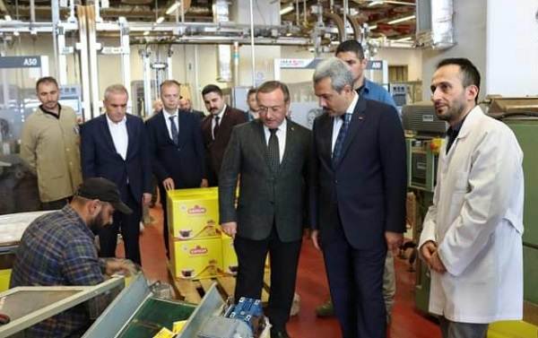 Vali Baydaş’dan Çaykur Paketleme Ve Çaykur Ekstrakt Fabrikalarına Ziyaret