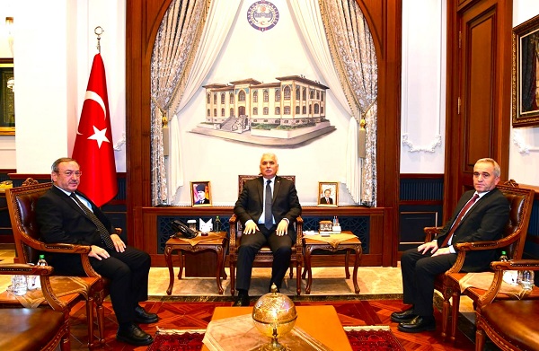 Genel Müdür Alim’den Trabzon Valisi Aziz Yıldırım’a Tebrik Ziyareti