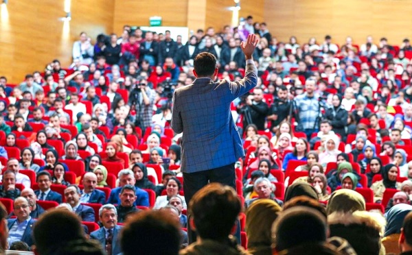 Selçuk Bayraktar, RTEÜ Öğrencileriyle Buluştu
