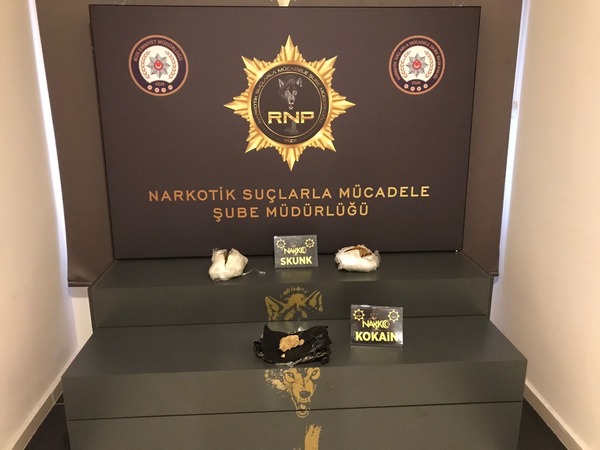 Rize’de durdurulan araçtan uyuşturucu çıktı