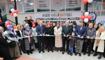 RİZE BELEDİYESİ KADIN KOORDİNASYON MERKEZİ MESLEK EDİNME KURSU TÖRENLE AÇILDI