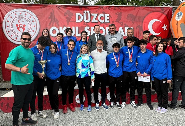 ÇAYKUR ORTAOKULU 3X3 BASKETBOL TAKIMI TÜRKİYE ŞAMPİYONU OLDU
