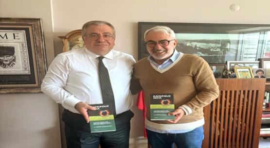 Av. Karaahmetoğlu’nun”Kanunsuz Saha” Kitabı Futbol Dünyasını Aydınlattı